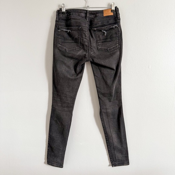 American Eagle Black Distressed Super Stretch Skinny Vintage Collection Size 2 - Picture 3 of 5